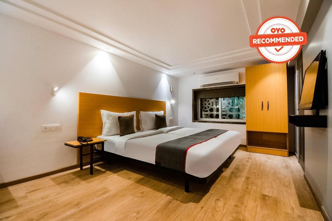 Hotel Supreme - Cuffe Parade Мумбай Екстериор снимка